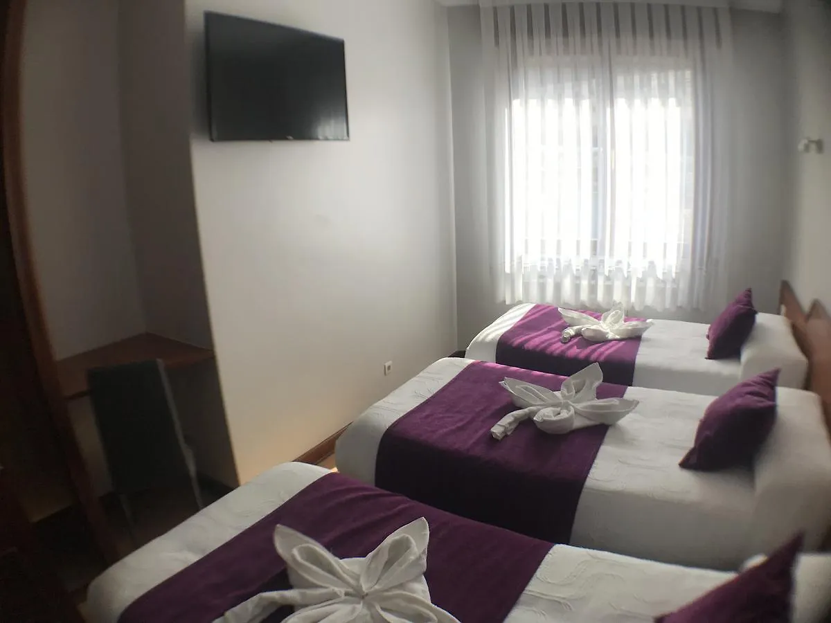 ** Gasthuis Pension La Salve Bilbao Spanje