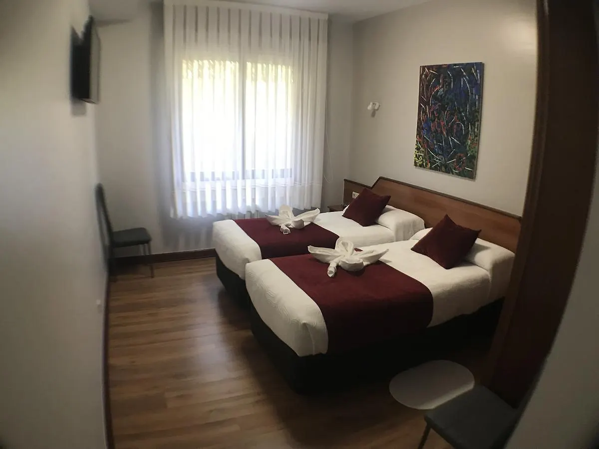 Pension La Salve Bilbao 2*,